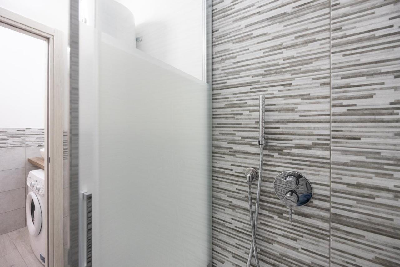 Duomo-Sesto M1 Relax Campari Wi-Fi & Netflix Apartment เซสโต ซานโจวันนี ภายนอก รูปภาพ